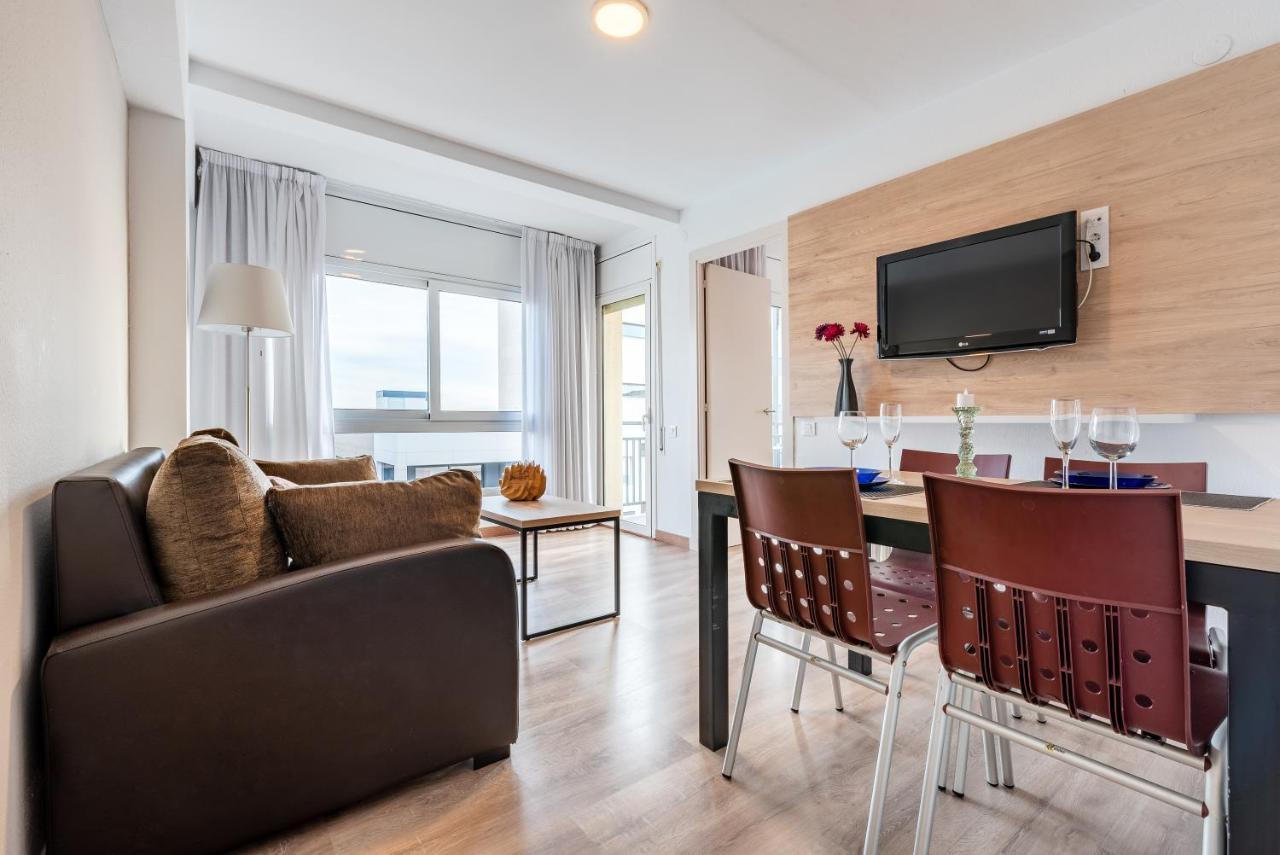 Apartamentos Astoria Tarragona Esterno foto