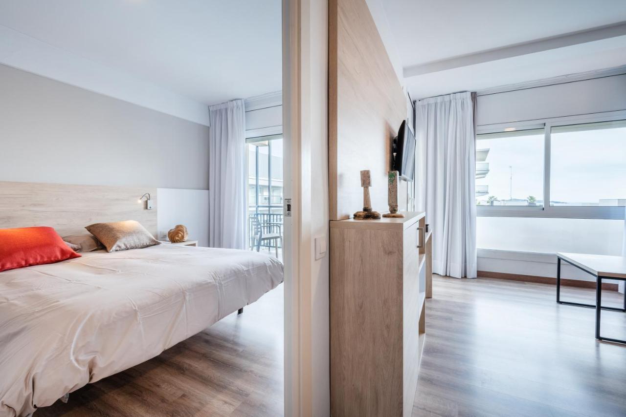 Apartamentos Astoria Tarragona Esterno foto