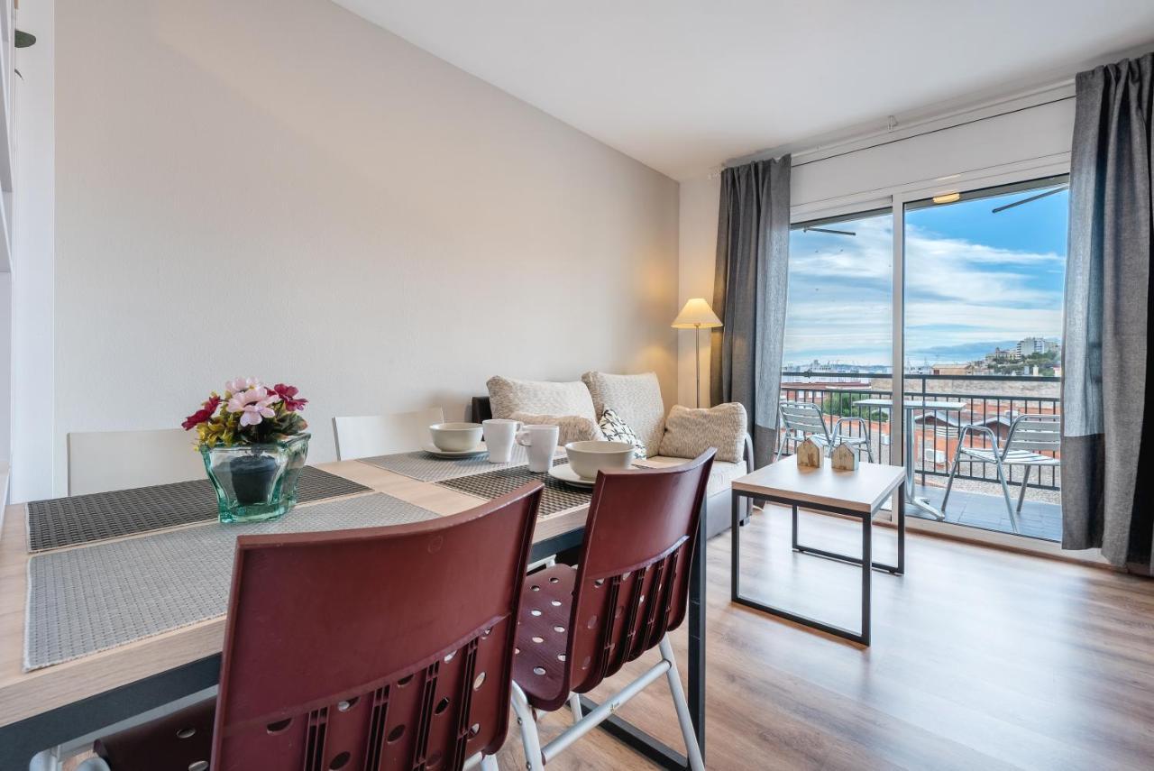 Apartamentos Astoria Tarragona Esterno foto