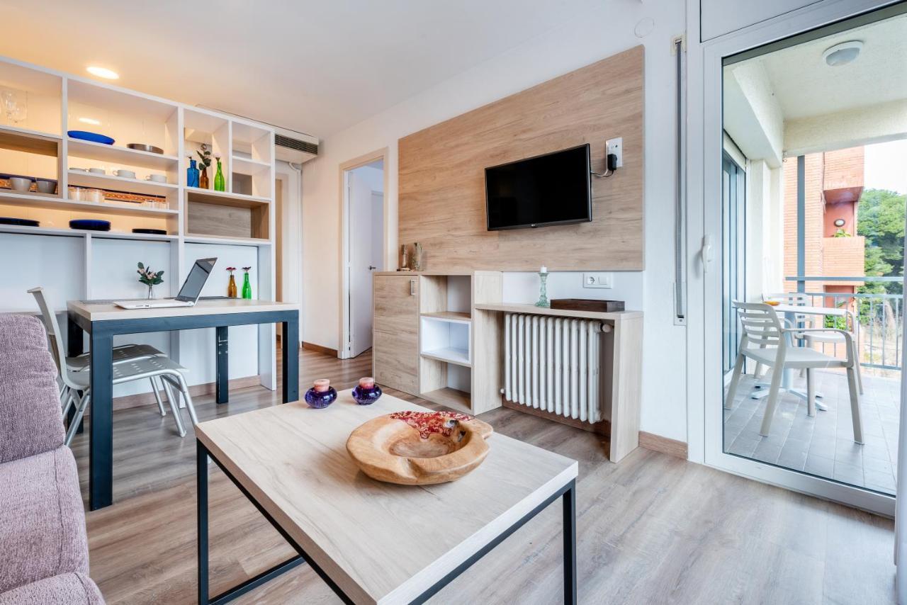 Apartamentos Astoria Tarragona Esterno foto