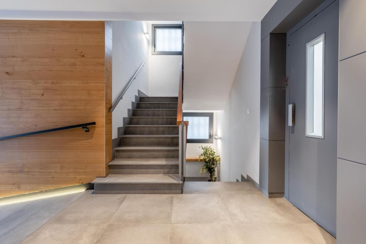 Apartamentos Astoria Tarragona Esterno foto